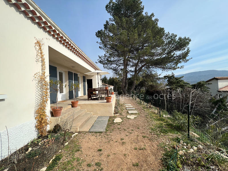 Maison - 97 m² - 4 pièces