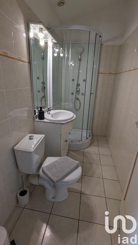 Maison - 307 m² - 12 pièces