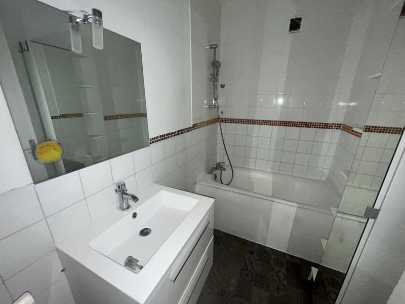 Appartement ancien - 74 m² - 4 pièces