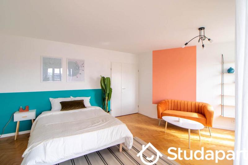 Chambre - 12 m² - 1 pièce