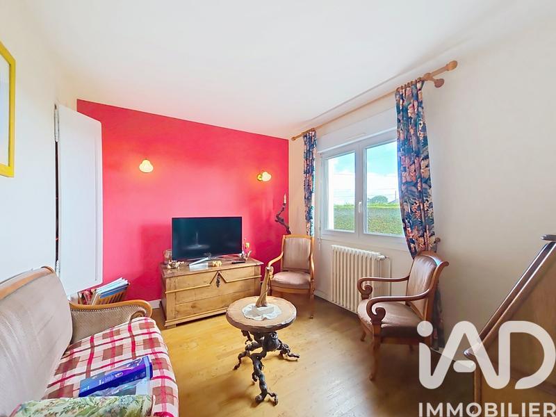 Maison - 122 m² - 9 pièces