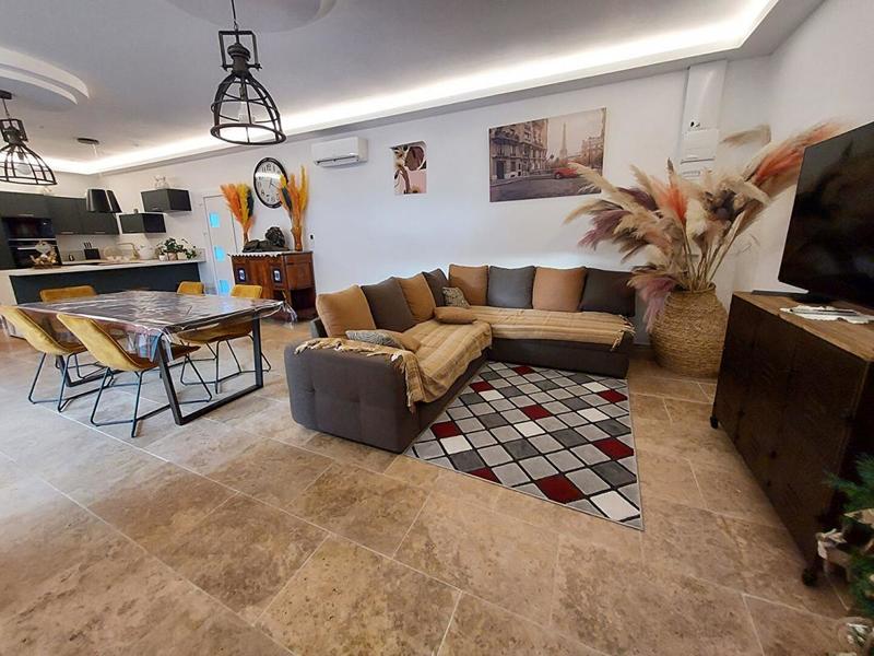 Maison - 105 m² - 5 pièces