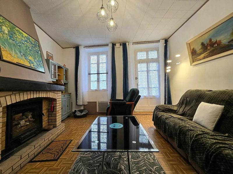 Maison - 80 m² - 5 pièces