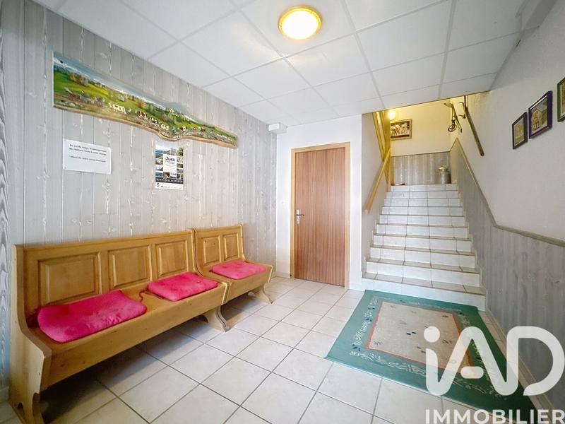 Maison - 300 m² - 21 pièces