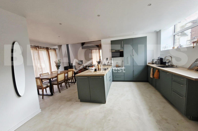 Maison ancienne - 161 m² - 6 pièces