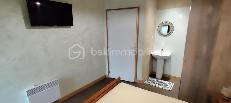 Maison - 182 m² - 6 pièces