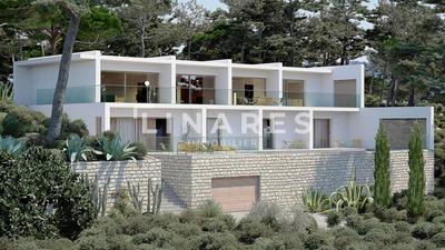 Maison - 380 m² - 7 pièces