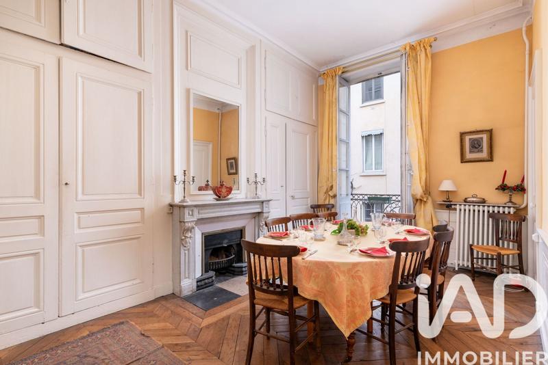 Appartement - 192 m² - 6 pièces