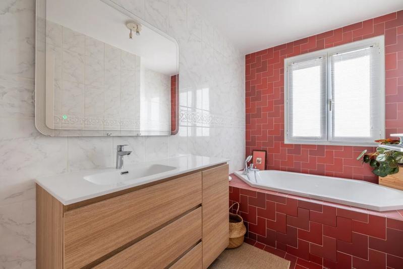 Maison - 134 m² - 7 pièces