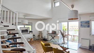 Duplex - 111 m² - 5 pièces