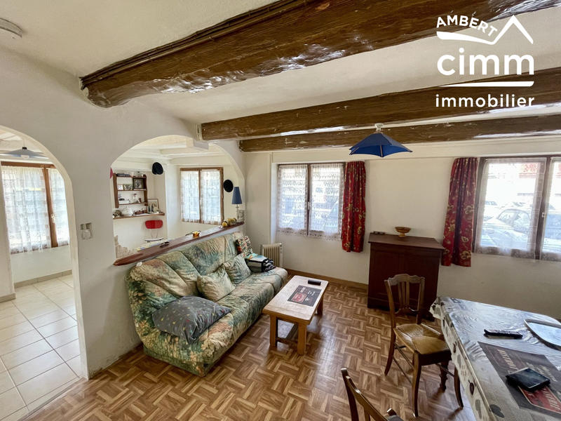 Maison - 95 m² - 6 pièces