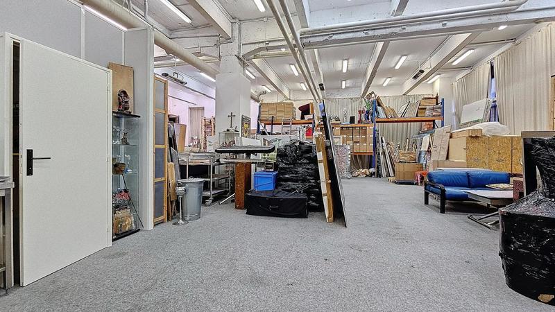 Local commercial - 268 m² - 3 pièces
