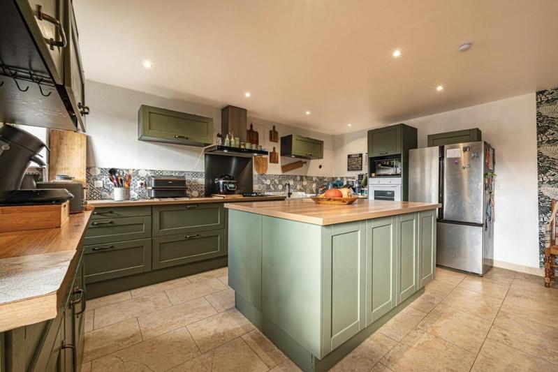 Maison de campagne - 170 m² - 6 pièces