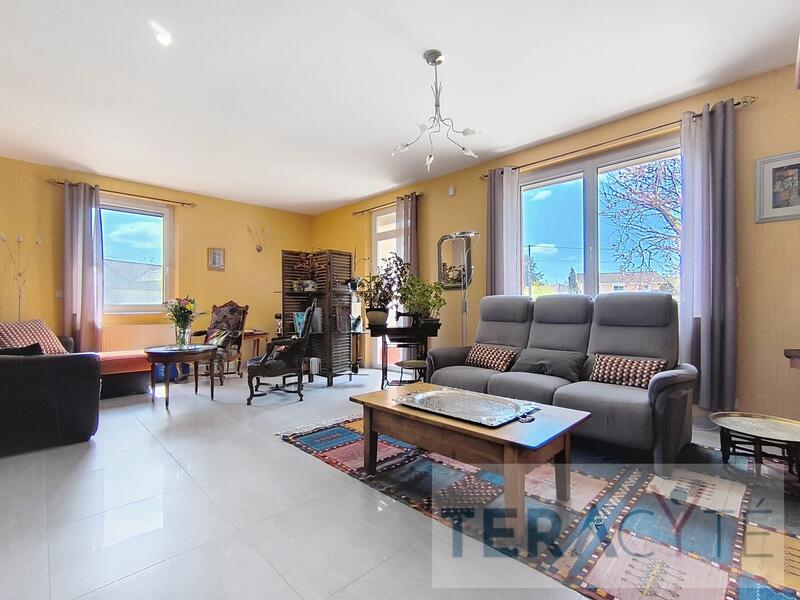 Maison ancienne - 178 m² - 6 pièces