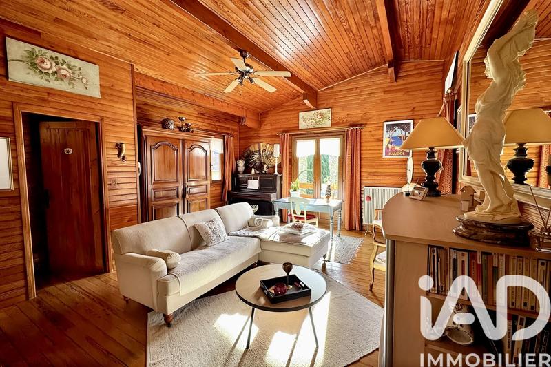 Châlet - 172 m² - 7 pièces