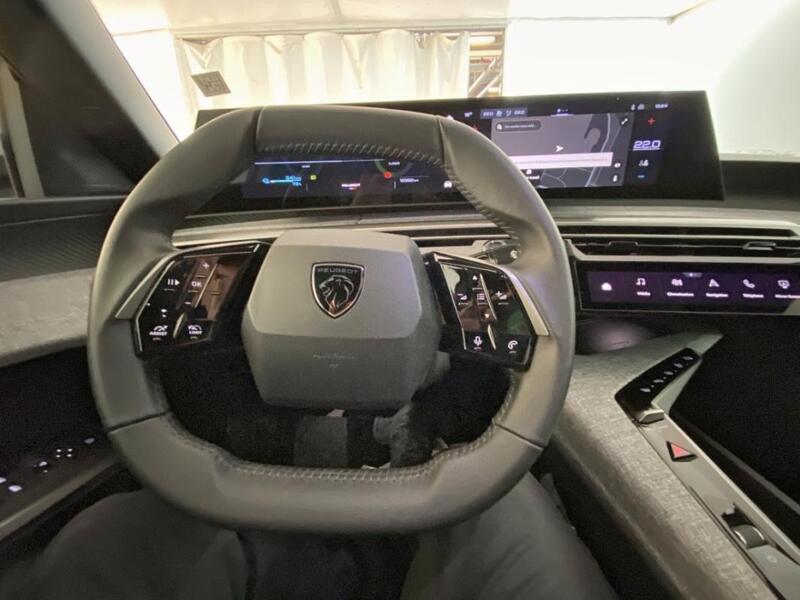 Peugeot 3008 e-3008 III Bev 73kwh Allure