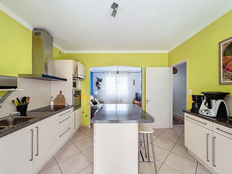 Maison - 110 m² - 5 pièces