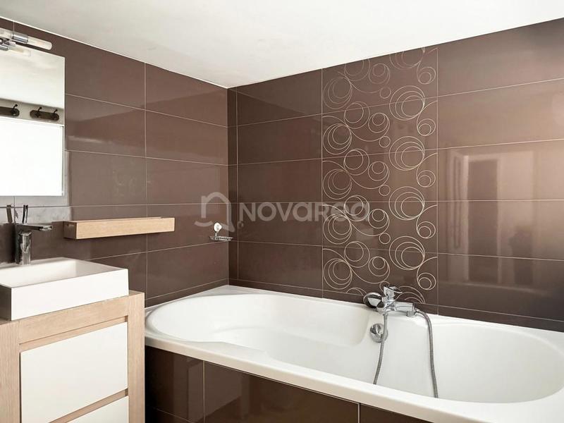 Duplex - 91 m² - 5 pièces