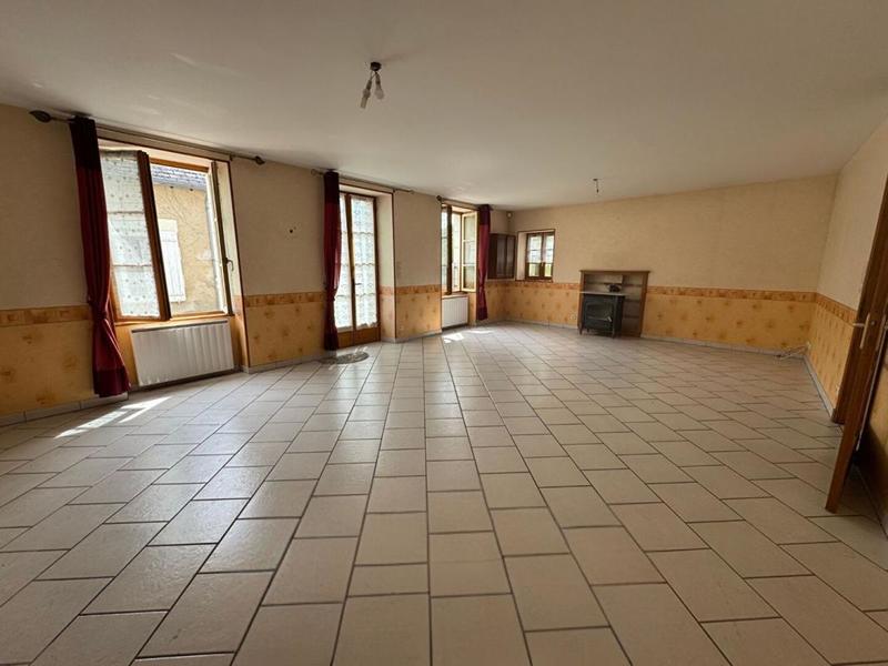 Maison - 141 m² - 6 pièces