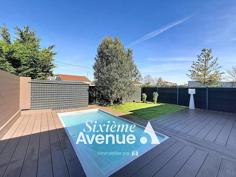 Maison - 105 m² - 4 pièces