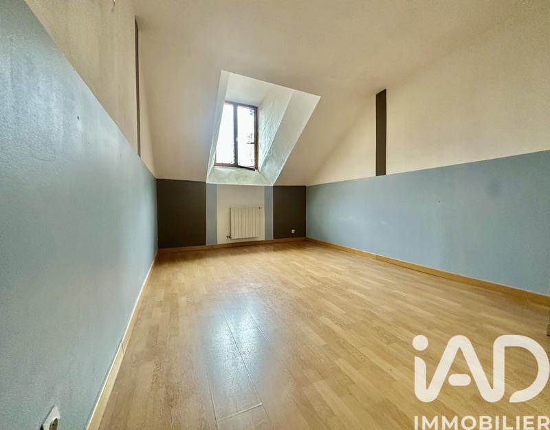 Appartement - 200 m² - 5 pièces