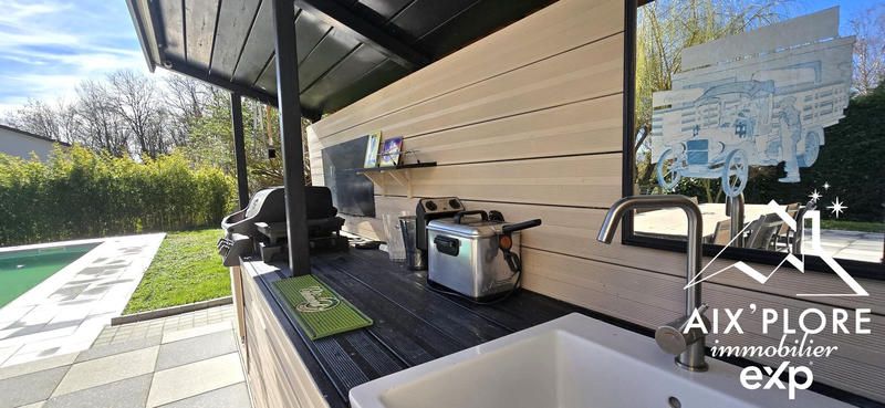 Villa - 187 m² - 6 pièces