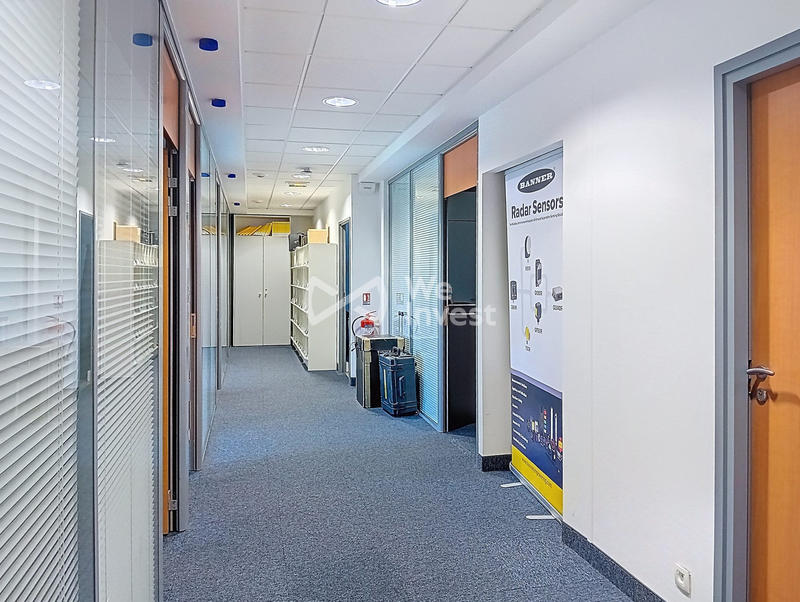 Bureau - 176 m²