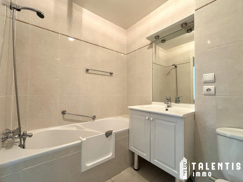 Appartement - 96 m² - 4 pièces