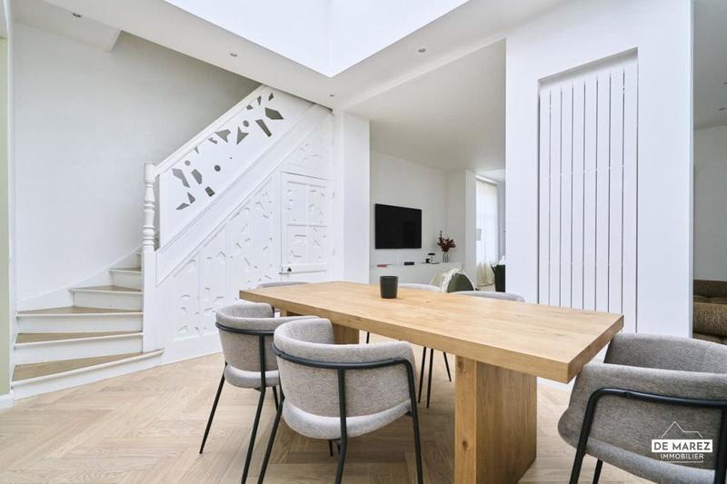 Maison - 138 m² - 6 pièces