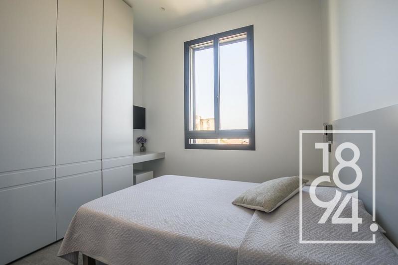 Appartement - 150 m² - 5 pièces