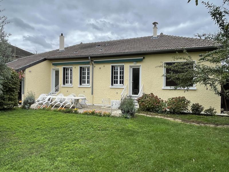 Maison - 105 m² - 5 pièces