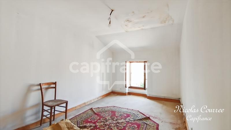 Maison - 102 m² - 3 pièces