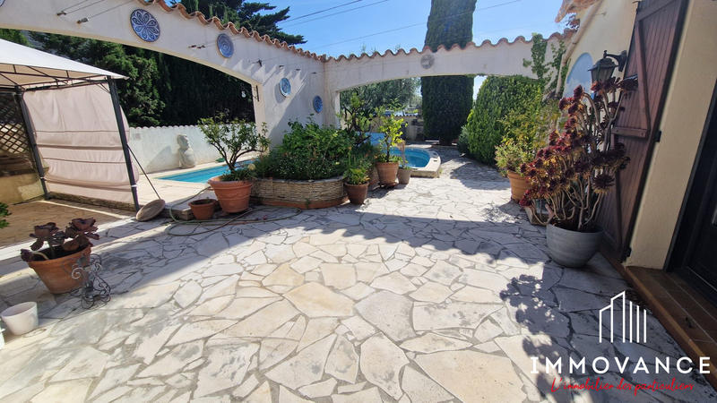 Maison - 176 m² - 7 pièces