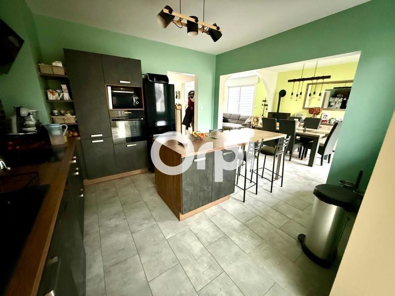 Maison - 130 m² - 5 pièces