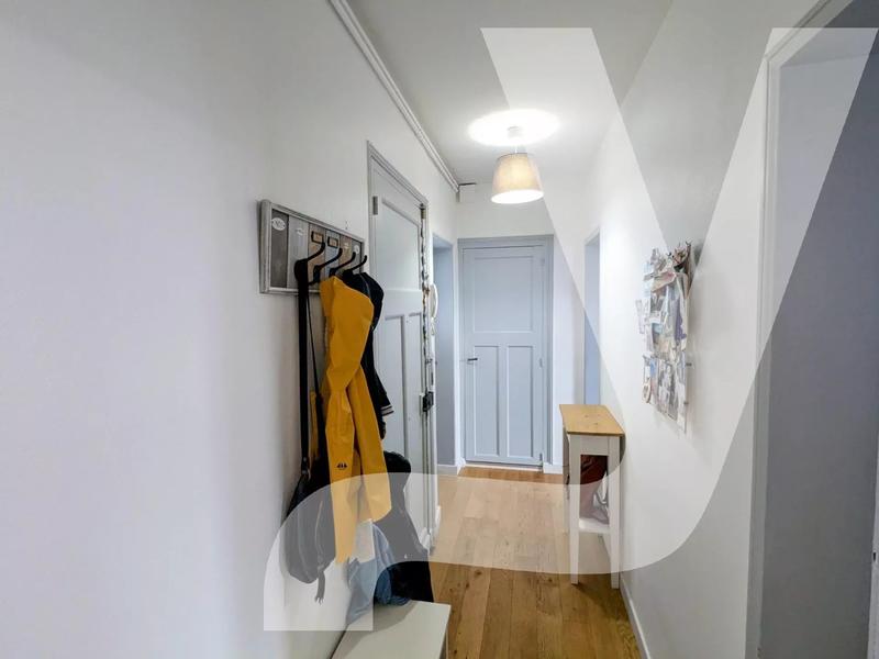 Appartement - 82 m² - 3 pièces