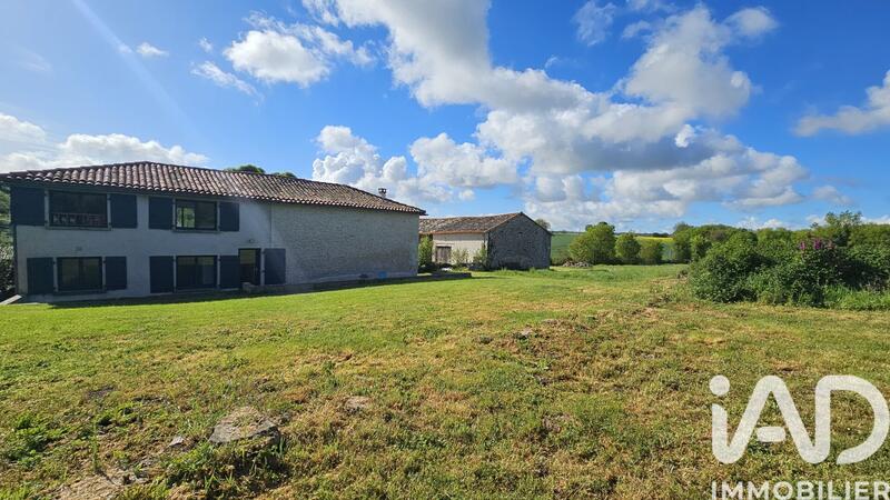 Maison de village - 145 m² - 6 pièces