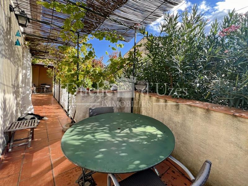 Maison - 198 m² - 7 pièces