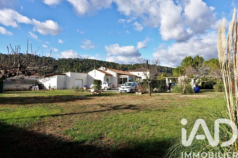 Maison - 94 m² - 4 pièces