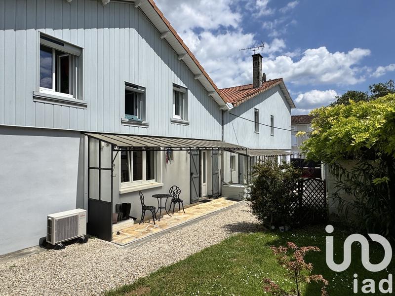 Maison de ville - 219 m² - 9 pièces