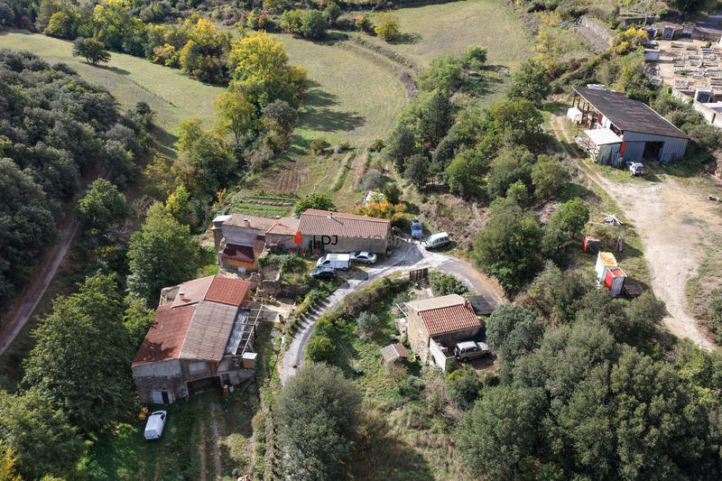 Maison - 350 m² - 12 pièces