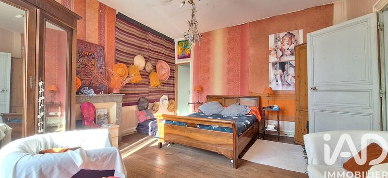 Maison de ville - 218 m² - 7 pièces