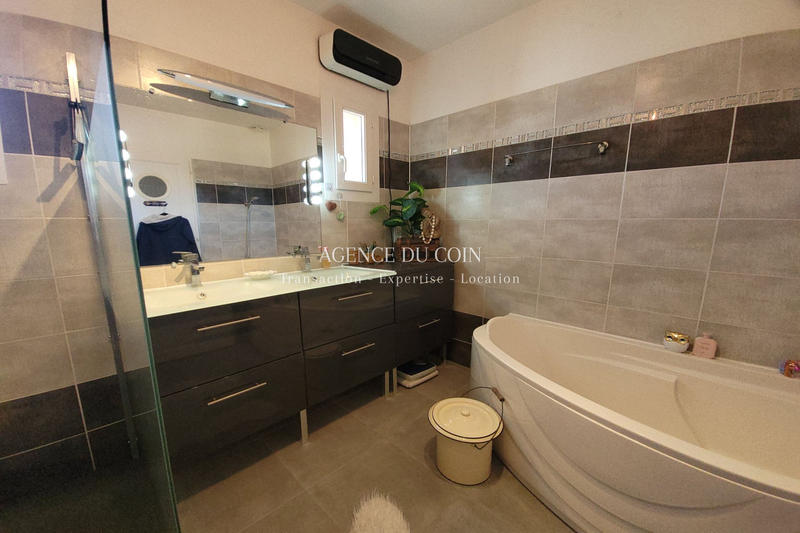 Maison - 163 m² - 5 pièces