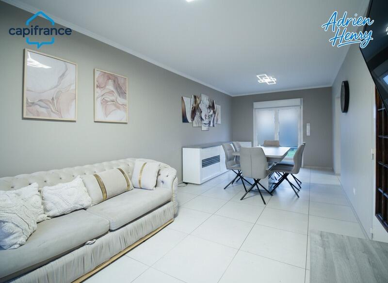 Maison - 89 m² - 5 pièces