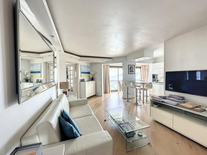 Appartement - 80 m² - 3 pièces