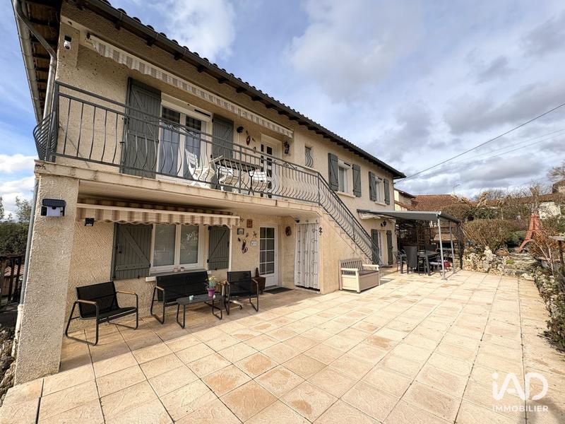Maison - 149 m² - 5 pièces