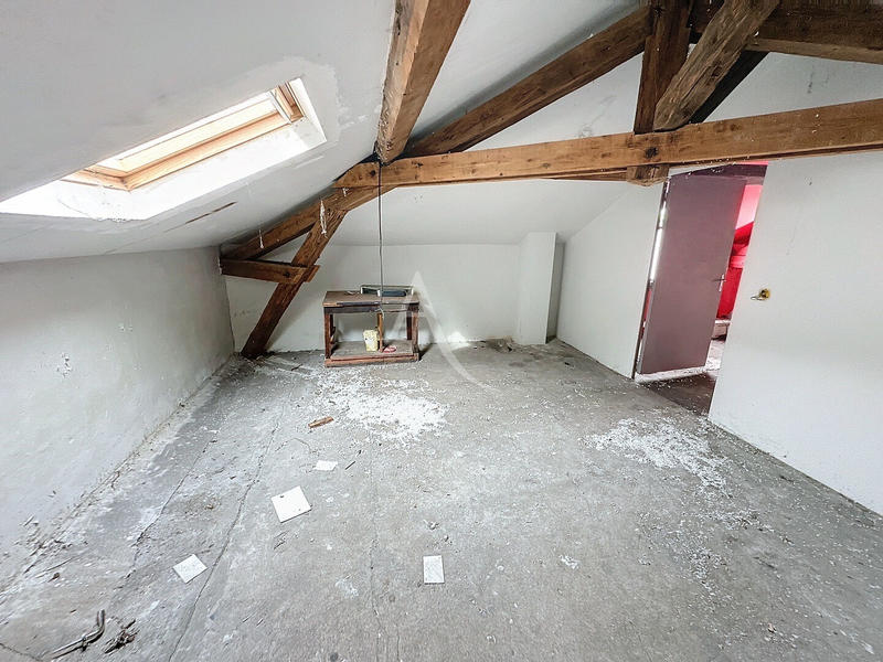 Local d'activité / Entrepôt - 200 m²