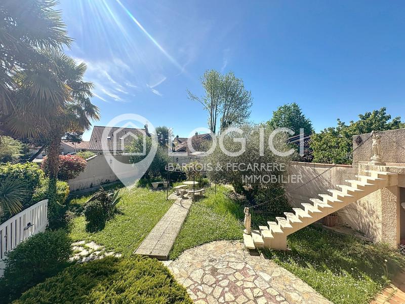 Maison - 105 m² - 5 pièces