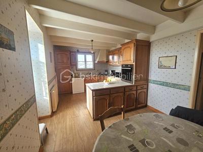 Corps de ferme - 169 m² - 6 pièces