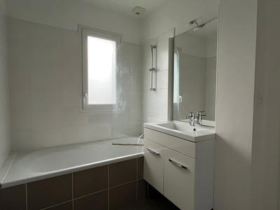 Maison - 91 m² - 4 pièces