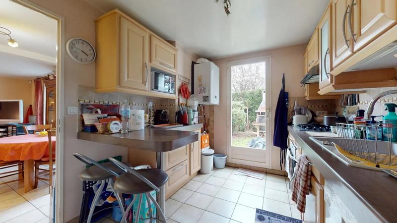 Maison - 110 m² - 6 pièces